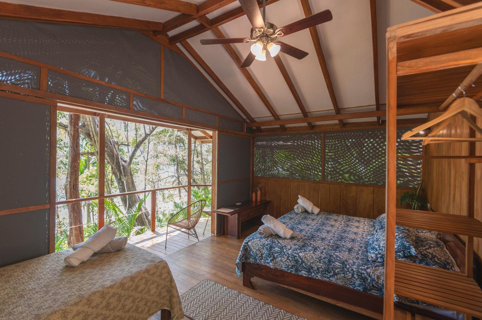 Los Vivos Beachfront Experience Pochote Phòng bức ảnh